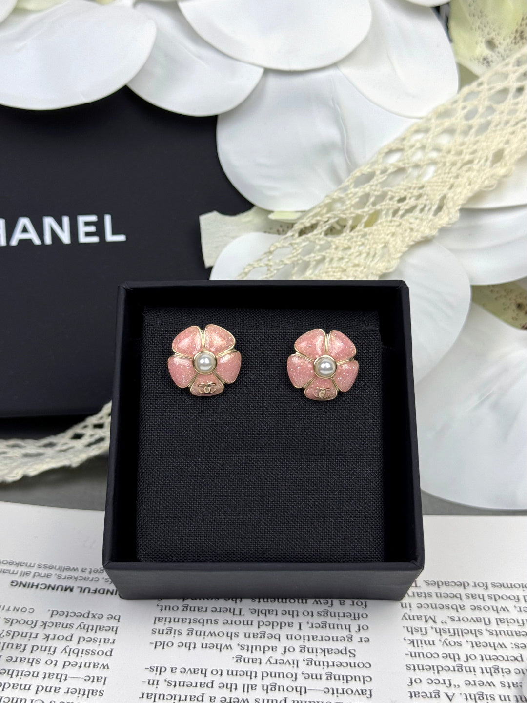 [Glow Jewelry]26C Pink Camellia Pearl Enamel Stud Earrings