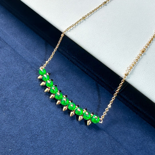 [Glow Jewelry]New Arrival: Green Bead Rivet Necklace