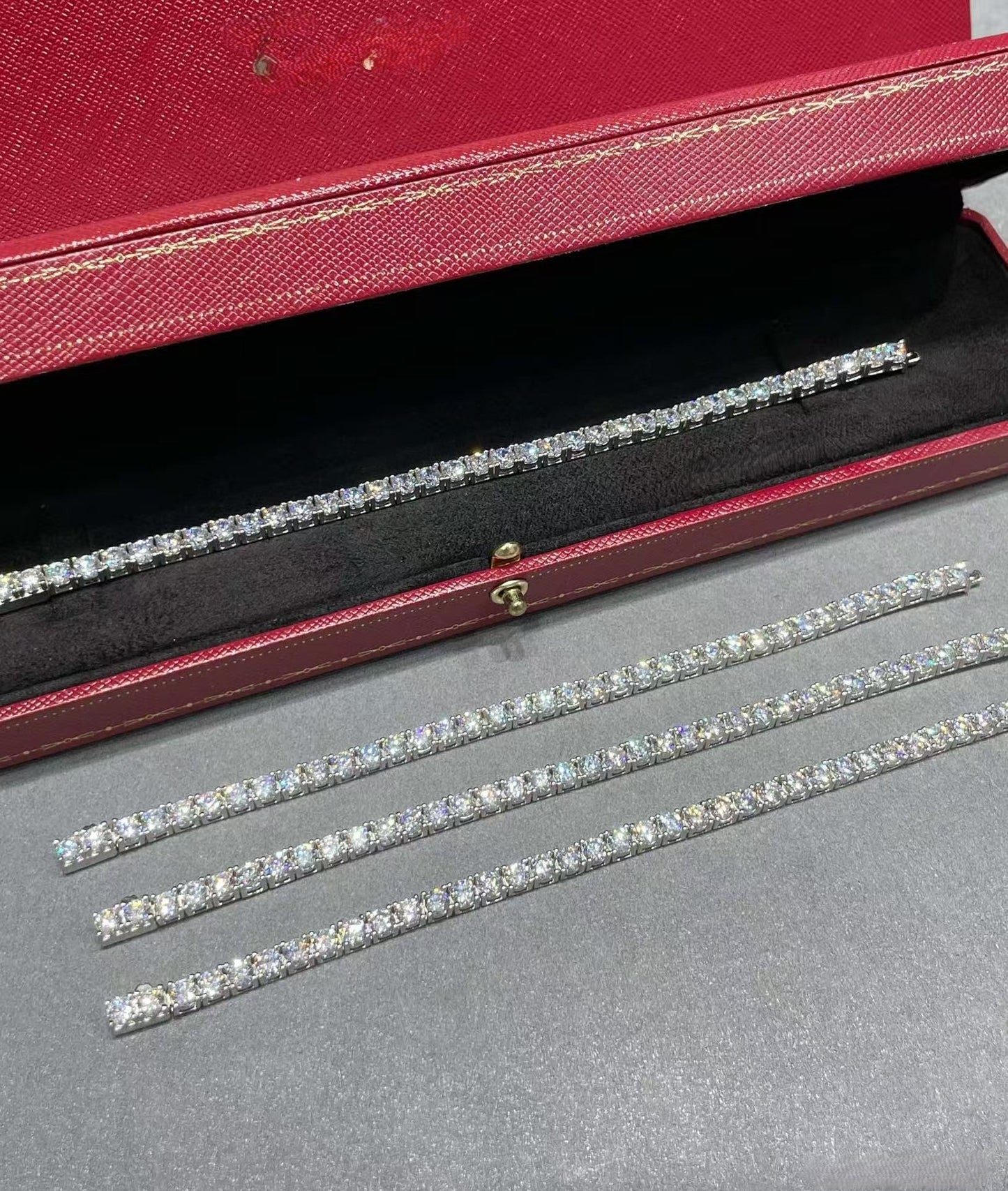 [¡®Glow Jewelry¡¯]TENNIS BRACELET WITH FULL DIAMOND SETTING