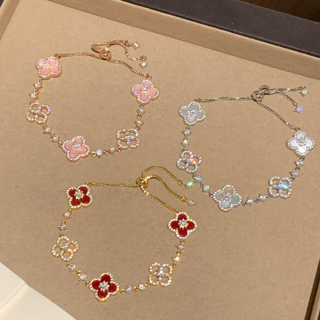 ¡®Glow Jewelry¡¯CLOVER 5 MOTIF PINK BLUE RED WHITE BRACELET