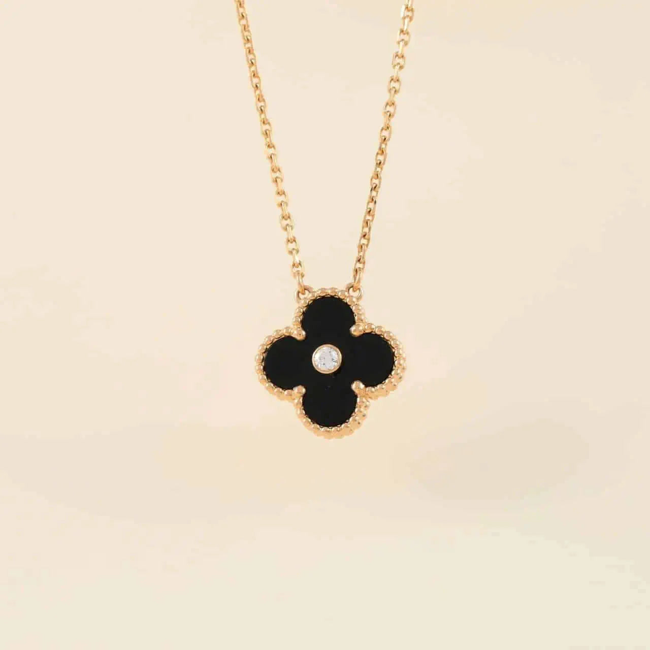 ¡®Glow Jewelry¡¯CLOVER 15MM DIAMOND ONYX NECKLACE