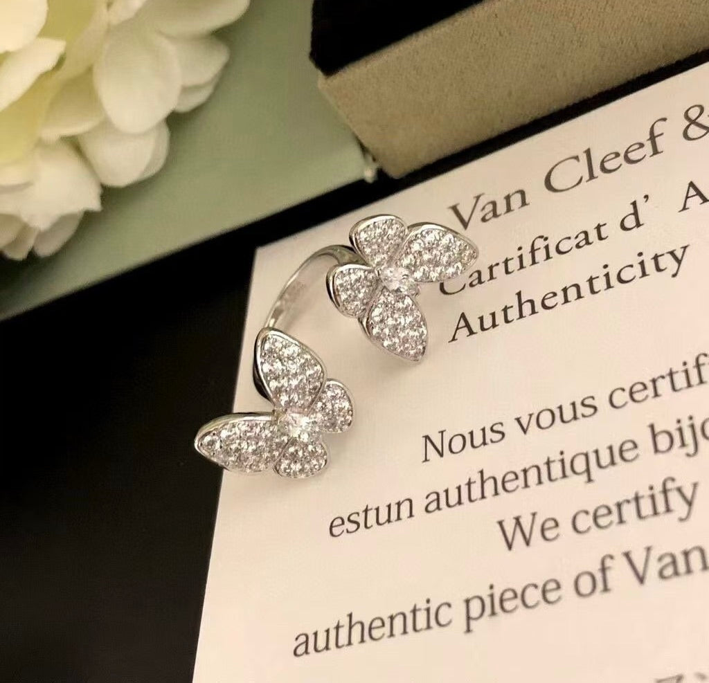 [Glow Jewelry]TWIN SILVER BUTTERFLY DIAMOND RING
