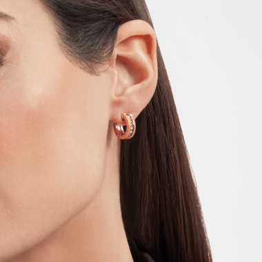 [Glow Jewelry]ZERO 1 ROCK GOLD EARRINGS WITH STUDDED SPIRAL AND PAVED DIAMONDS