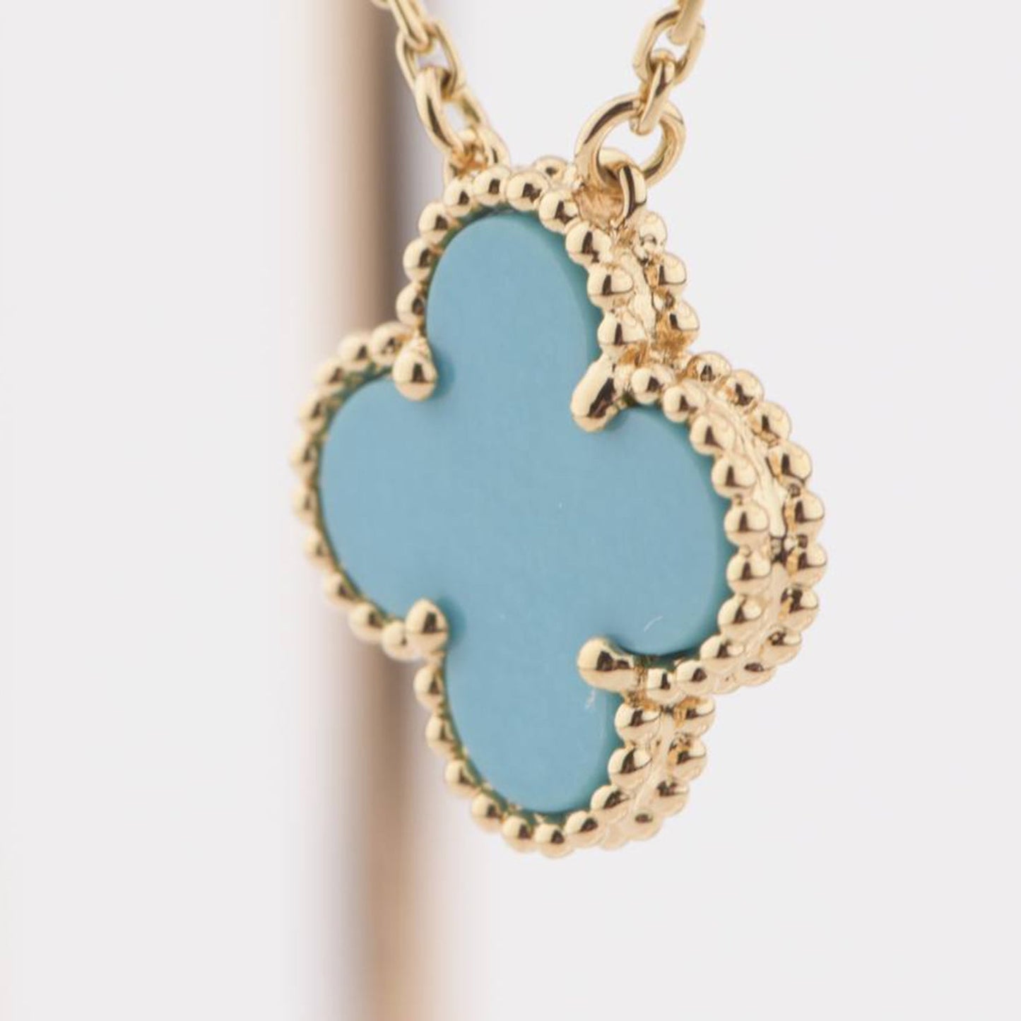 [Glow Jewelry]CLOVER 15MM VINTAGE TURQUOISE NECKLACE