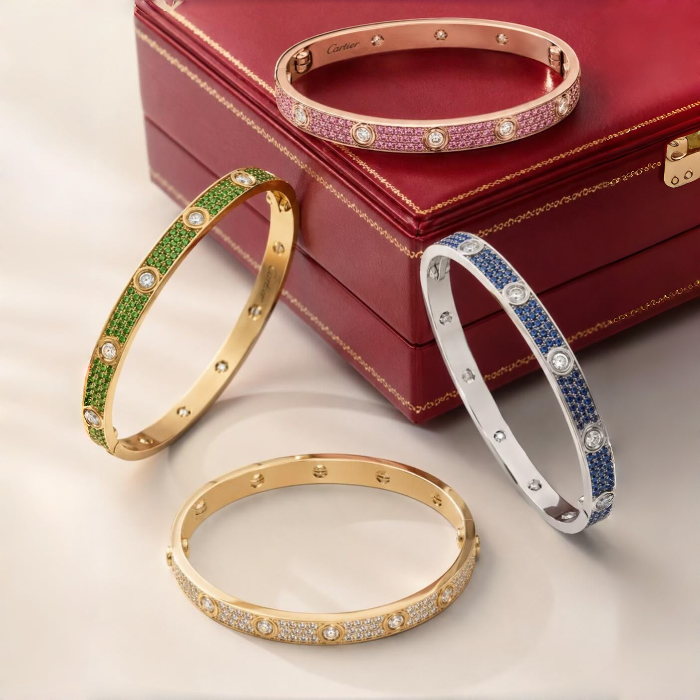 [Glow Jewelry]2026 PAVE GEMSTONE LOVE BRACELET 6.1MM 10 DIAMONDS