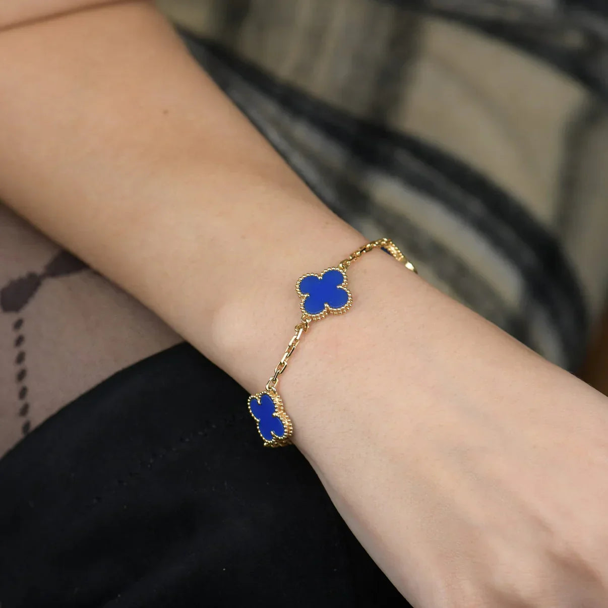 [Glow Jewelry]New CLOVER 5 MOTIF BLUE AGATE BRACELET COLLECTION