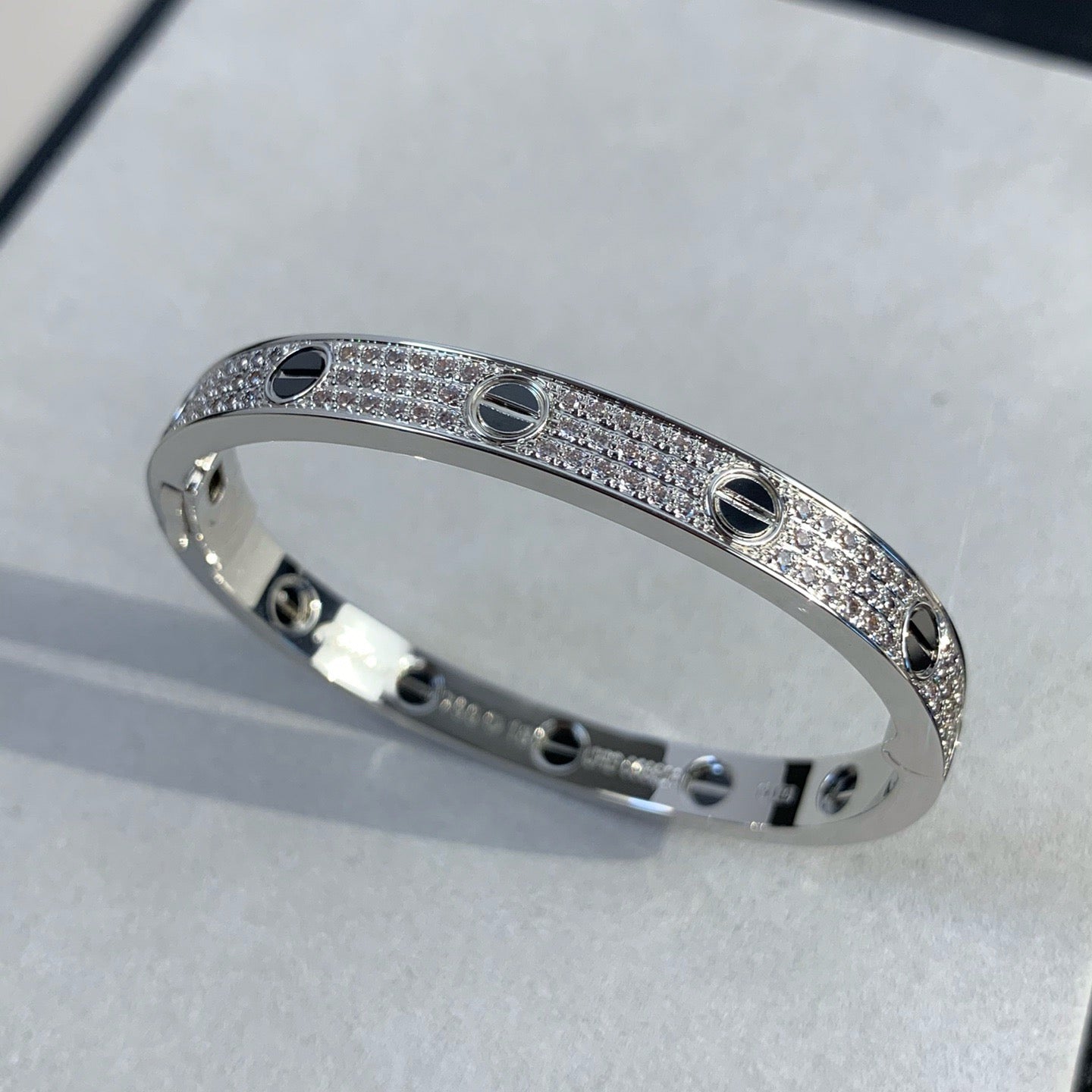 [Glow Jewelry]LOVE BRACELET 6.1MM DIAMOND-PAVED CERAMIC