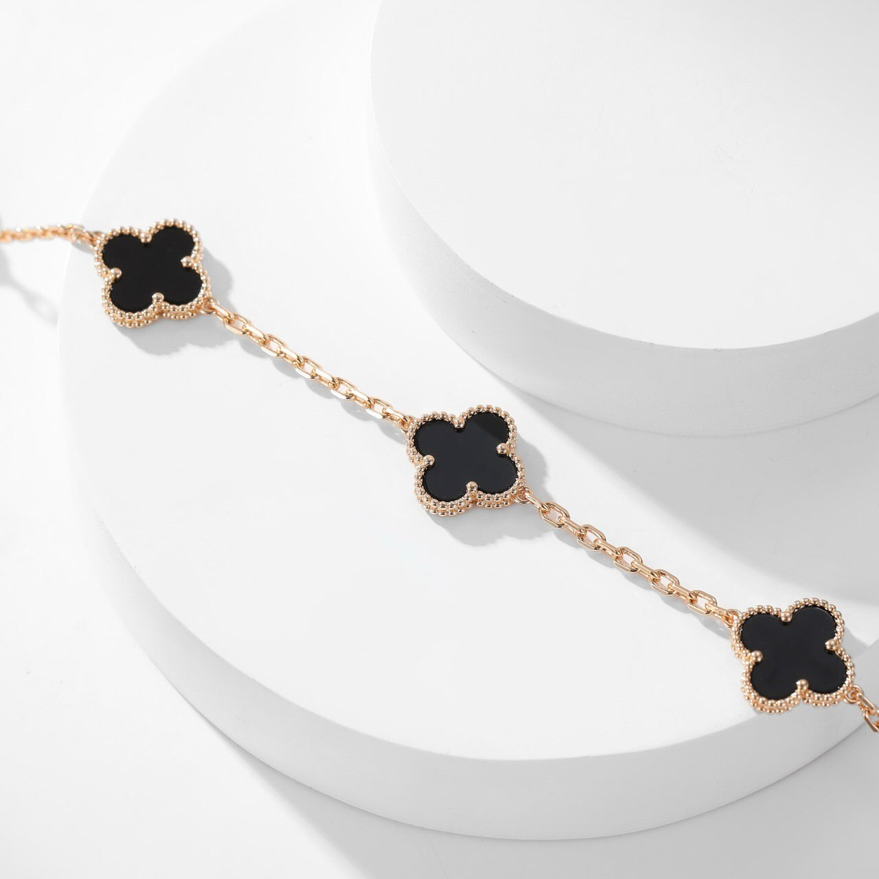 ¡®Glow Jewelry¡¯CLOVER 10 MOTIFS ONYX NECKLACE