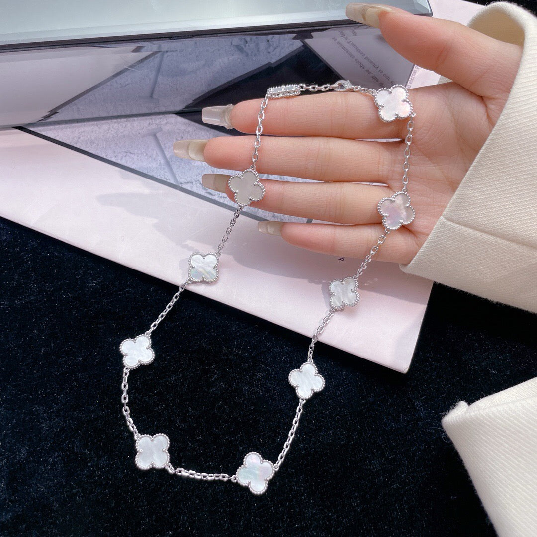 [Glow Jewelry]CLOVER 10 MOTIFS WHITE MOTHER OF PEARL NECKLACE