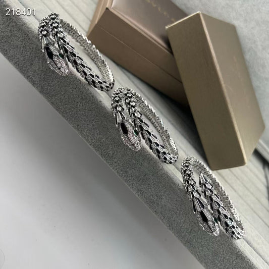 [Glow Jewelry】NEW OBSIDIAN & DIAMOND SERPENT BRACELET