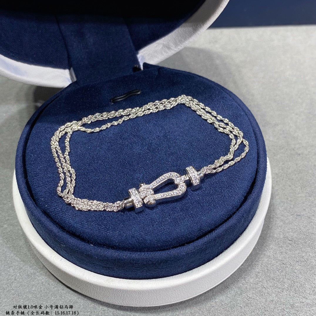 グロージュエリー「FORCE SMALL HORSESHOE」ダイヤモンドチェーンロープブレスレット