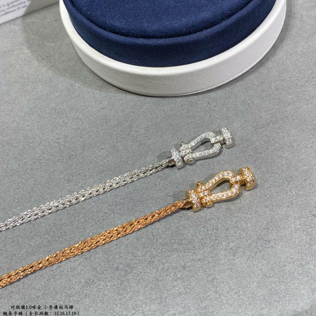 グロージュエリー「FORCE SMALL HORSESHOE」ダイヤモンドチェーンロープブレスレット