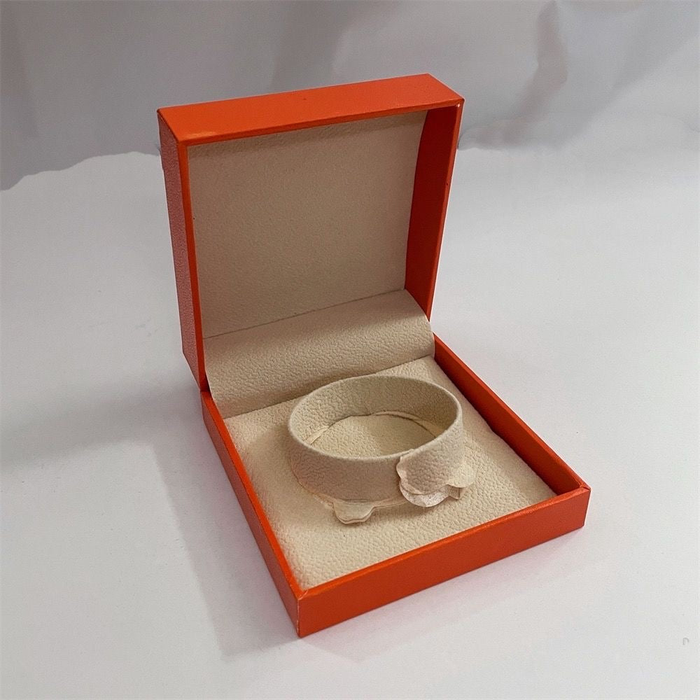 ¡®Glow Jewelry¡¯HM BRACELET NECKLACE RING BOX GIFT BAG
