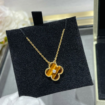 [Glow Jewelry]CLOVER 15MM DIAMOND AND YELLOW TIGER'S EYE AGATE necklace