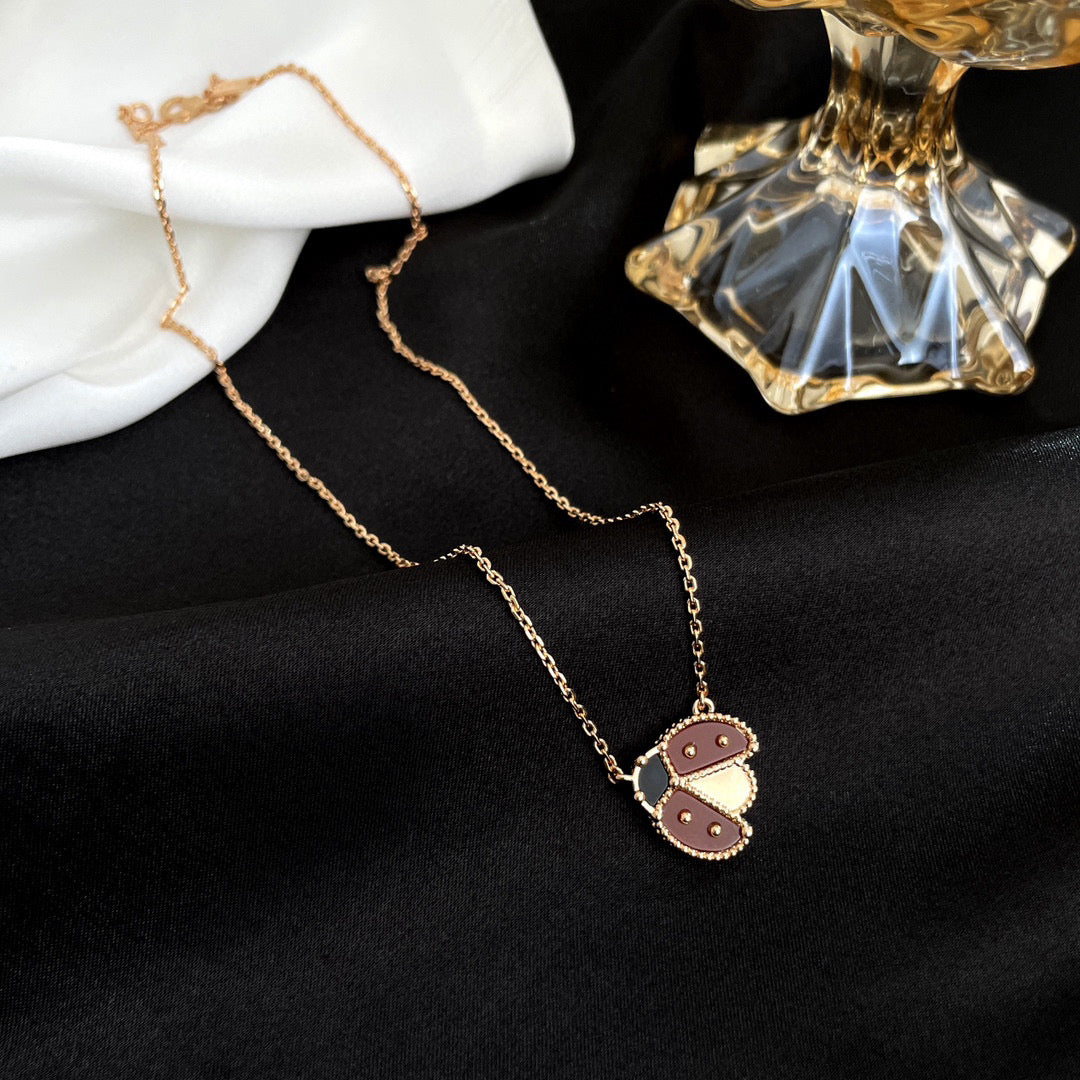 [Glow Jewelry]LUCKY  CARNELIANS LADYBUG NECKLACE