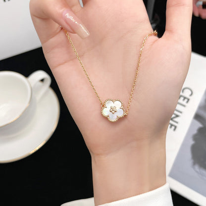 [Glow Jewelry]LUCKY  WHITE MOP  PLUM BLOSSOM NECKLACE