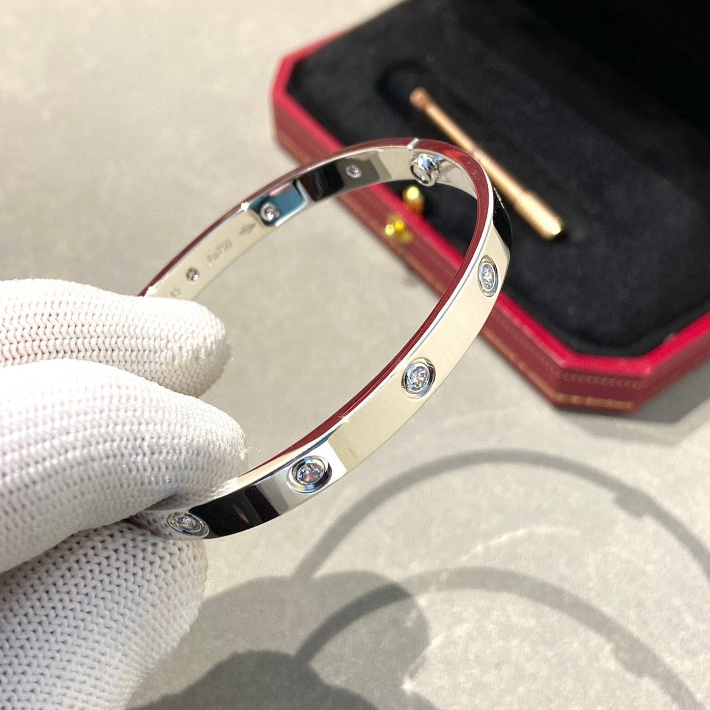 [Glow Jewelry]LOVE BRACELET 6.1MM 10 DIAMONDS