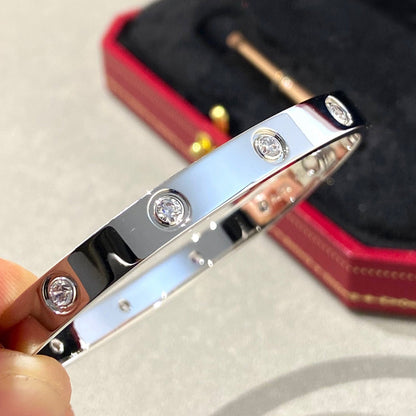 [Glow Jewelry]LOVE BRACELET 6.1MM 10 DIAMONDS