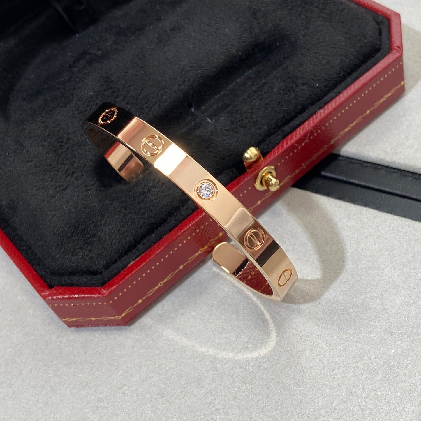 [Glow Jewelry]LOVE BRACELET 6.1MM 1 DIAMOND OPEN CUFF