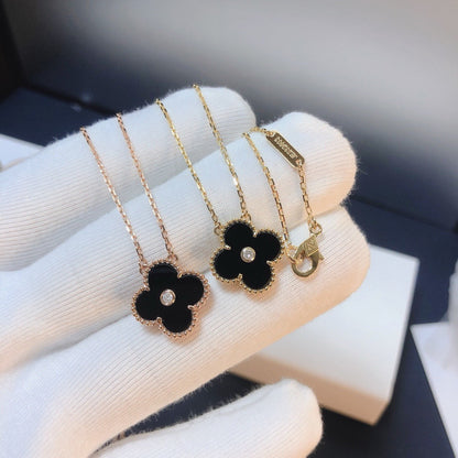 ¡®Glow Jewelry¡¯CLOVER 15MM DIAMOND ONYX NECKLACE