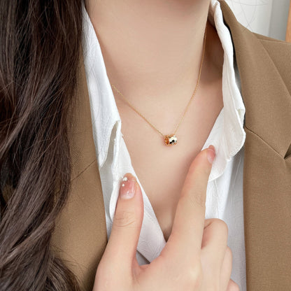 [Glow Jewelry]BEE MINI PEDANT DIAMOND NECKLACE