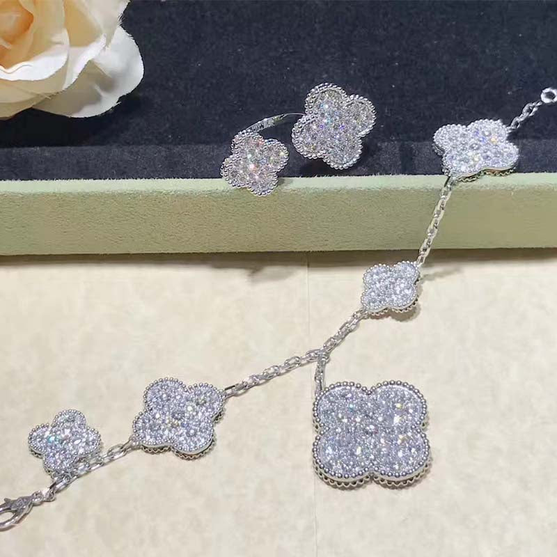 [Glow Jewelry]CLOVER 6 MOTIFS SILVER DIAMOND BRACELET