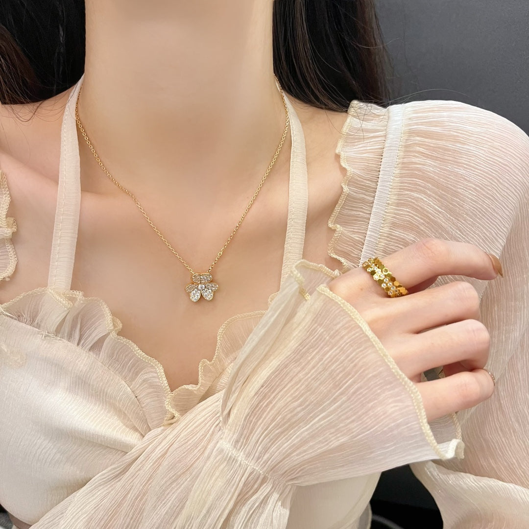 [Glow Jewelry]FLOWER DIAMOND NECKLACE