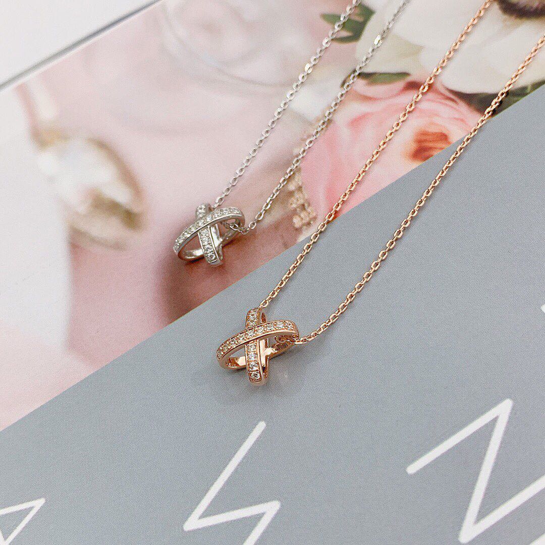 [Glow Jewelry]JEUX DE DIAMOND NECKLACE