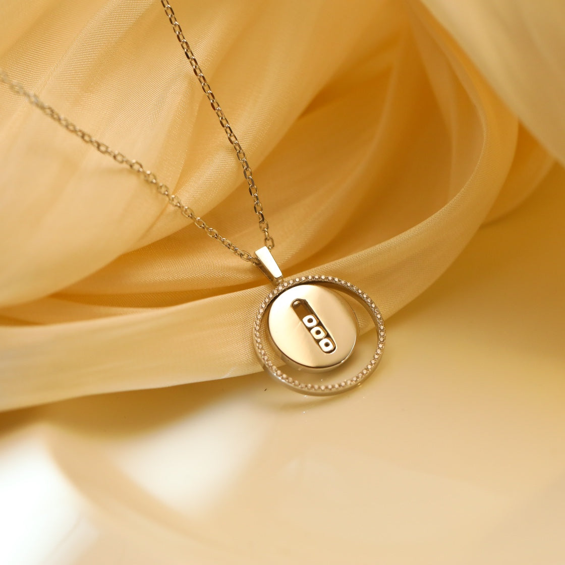 [Glow Jewelry]LUCKY MOVE MM SILVER DIAMOND NECKLACE