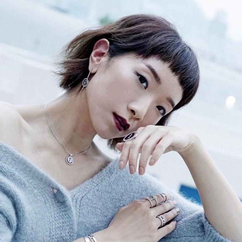 [Glow Jewelry]LUCKY MOVE ARROW PINK GOLD DIAMOND EARRINGS
