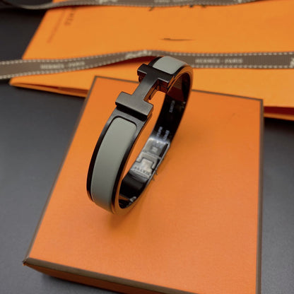 ¡®Glow Jewelry¡¯CLIC HM SO BLACK GREY BRACELET