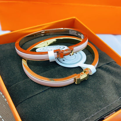 ®Glow Jewelry®クラシックHMクリック ピンク8MMエナメルブレスレット