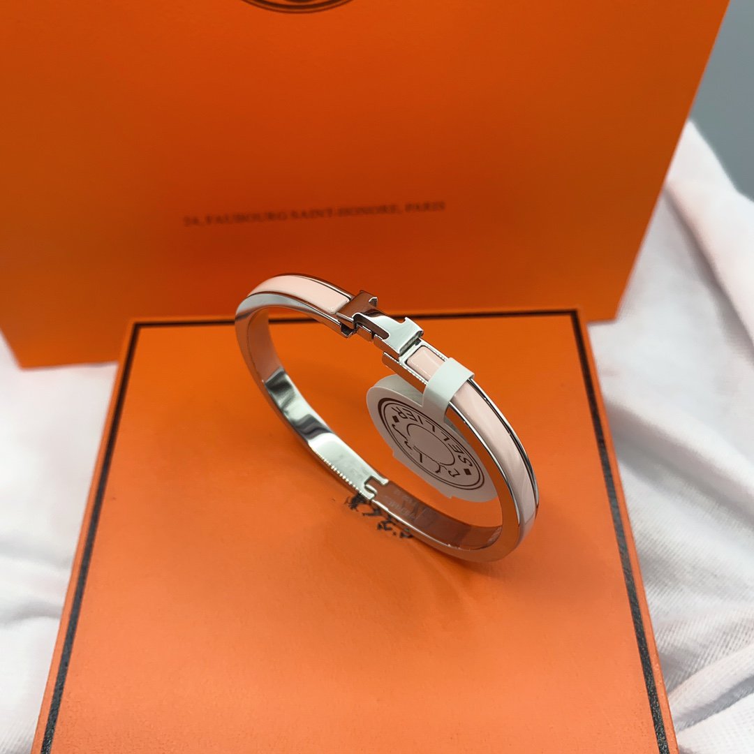 ®Glow Jewelry®クラシックHMクリック ピンク8MMエナメルブレスレット
