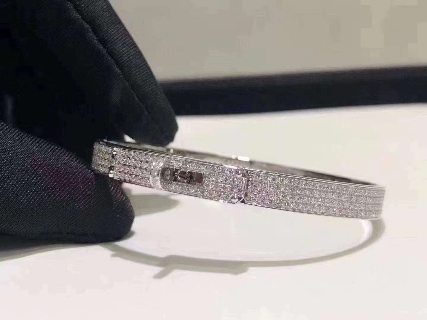 [Glow Jewelry]HM KELLY BRACELET IN SILVER AND FULL PAVE DIAMOND