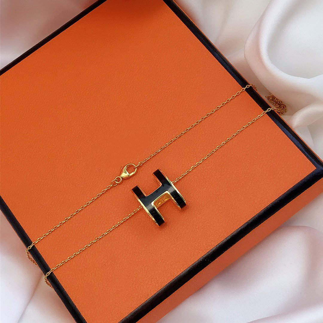 [Glow Jewelry]HM CLIC BLACK ENAMEL GOLD NECKLACE
