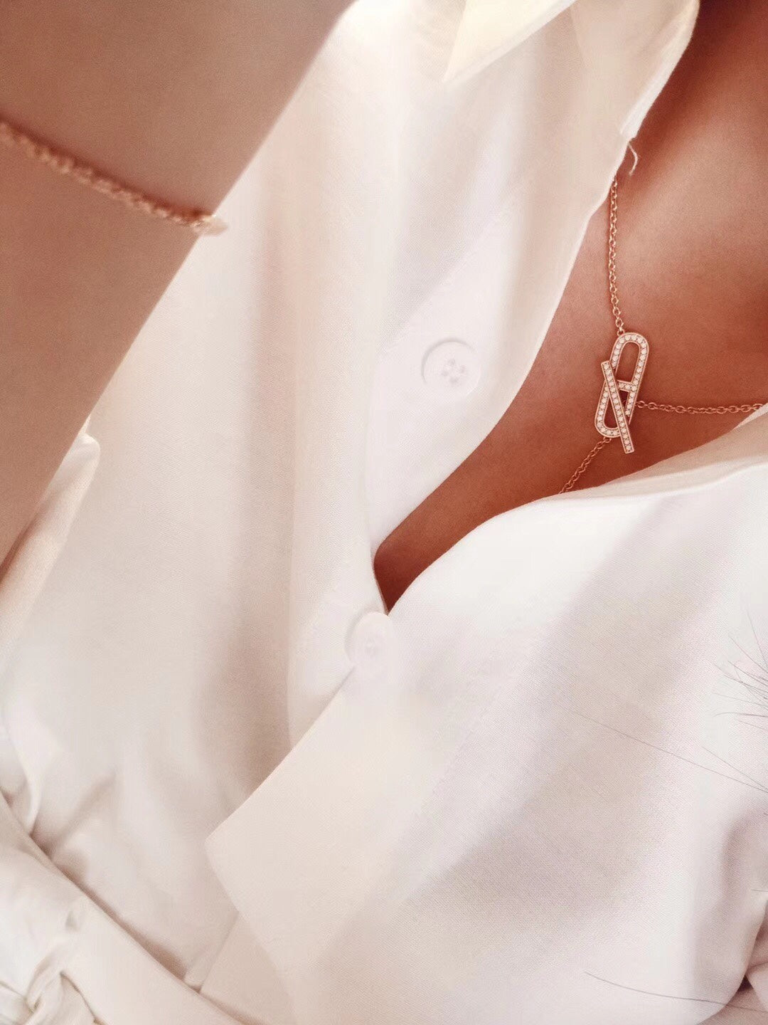 [Glow Jewelry]HM FIRE PIG NOSE NECKLACE TRENDY STREET