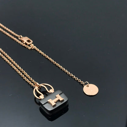 [Glow Jewelry]WOMEN'S HM AMULETTES CONSTANCE PENDANT NECKLACE