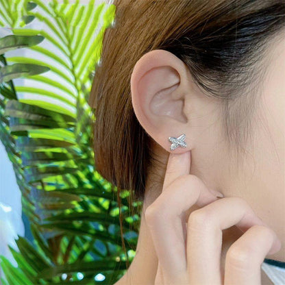 [Glow Jewelry]JEUX DE SILVER DIAMOND EARRINGS