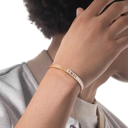 [Glow Jewelry]Move Noa Ciselé half pavé bangle