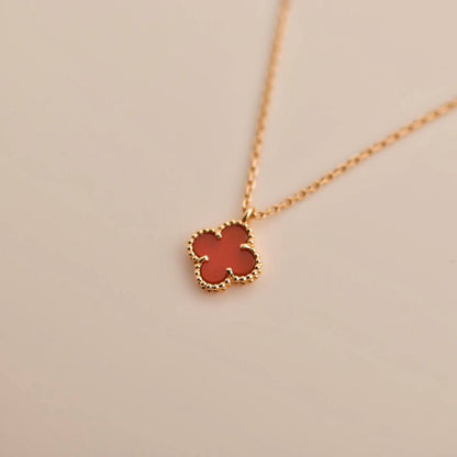 [Glow Jewelry]CLOVER MINI 9.5MM WHITE CARNELIANS NECKLACE