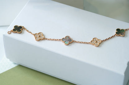 [Glow Jewelry]New CLOVER 5 MOTIF GRAY MOP BRACELET COLLECTION