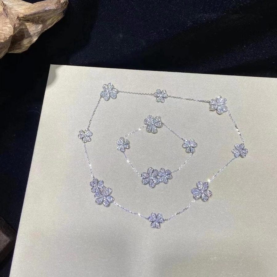 [Glow Jewelry]FRIVOLE SILVER 5 FLOWERS BRACELET