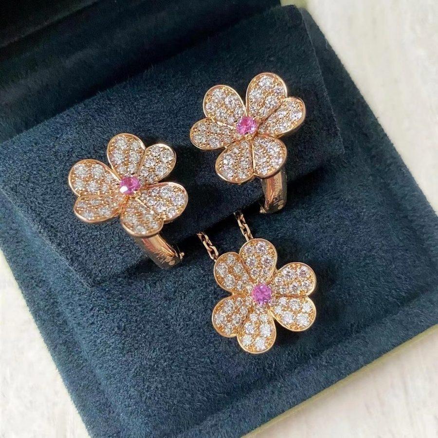 ¡®Glow Jewelry¡¯FRIVOLE ROSE GOLD FLOWER DIAMOND NECKLACE