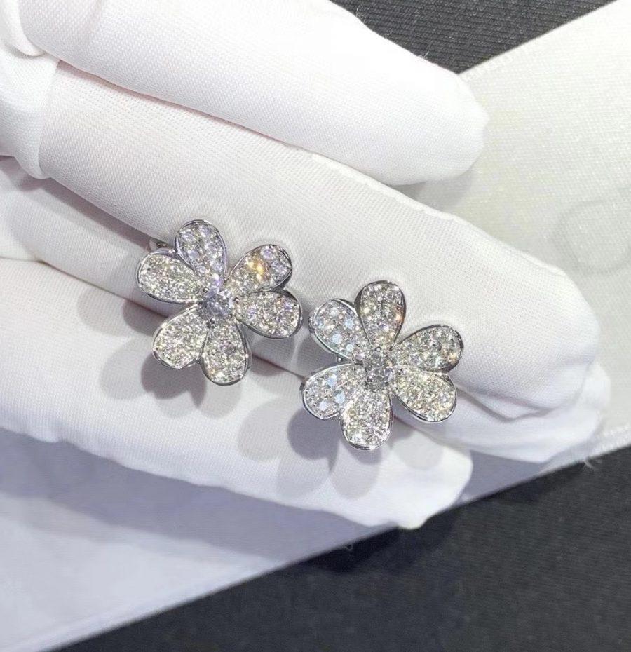 ¡®Glow Jewelry¡¯FRIVOLE SILVER FLOWER DIAMOND EARRINGS