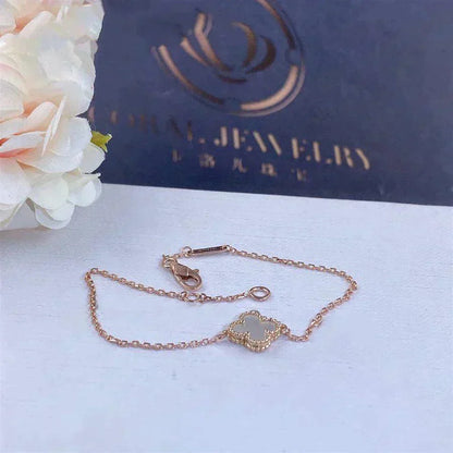¡®Glow Jewelry¡¯CLOVER WHITE MOP SINGLE FLOWER BRACELET