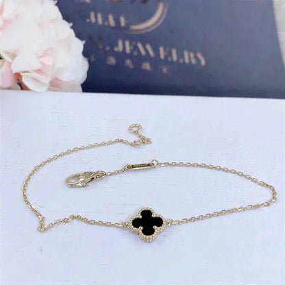 [Glow Jewelry]CLOVER ONYX SINGLE FLOWER BRACELET