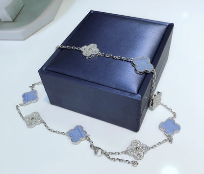 [Glow Jewelry]CLOVER 10 MOTIFS CHALCEDONY DIAMONDS SILVER NECKLACE